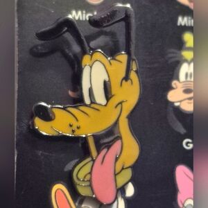 📌Disney Mickey and friends Pluto Dog Character Head Mystery collection Pin